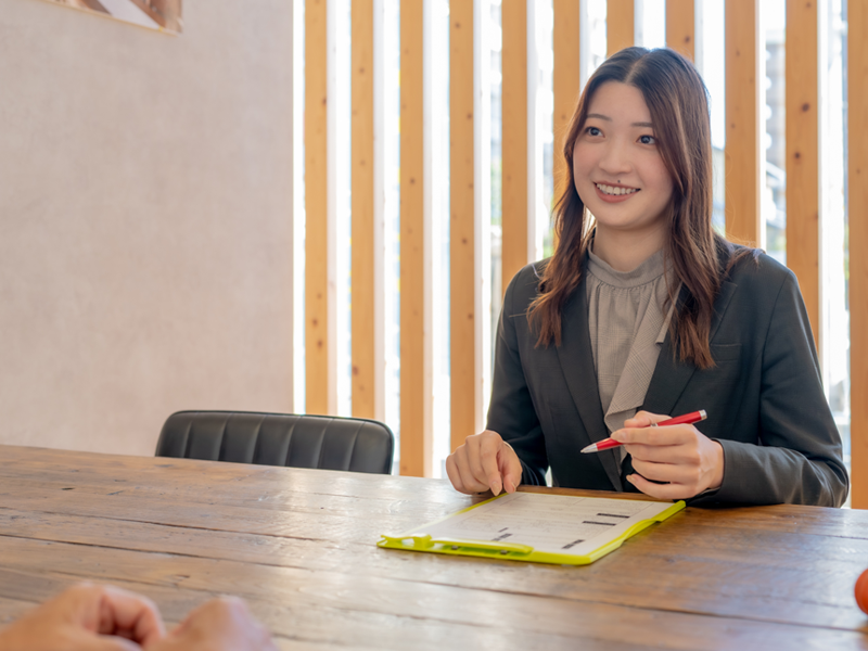 来場されたお客様との商談